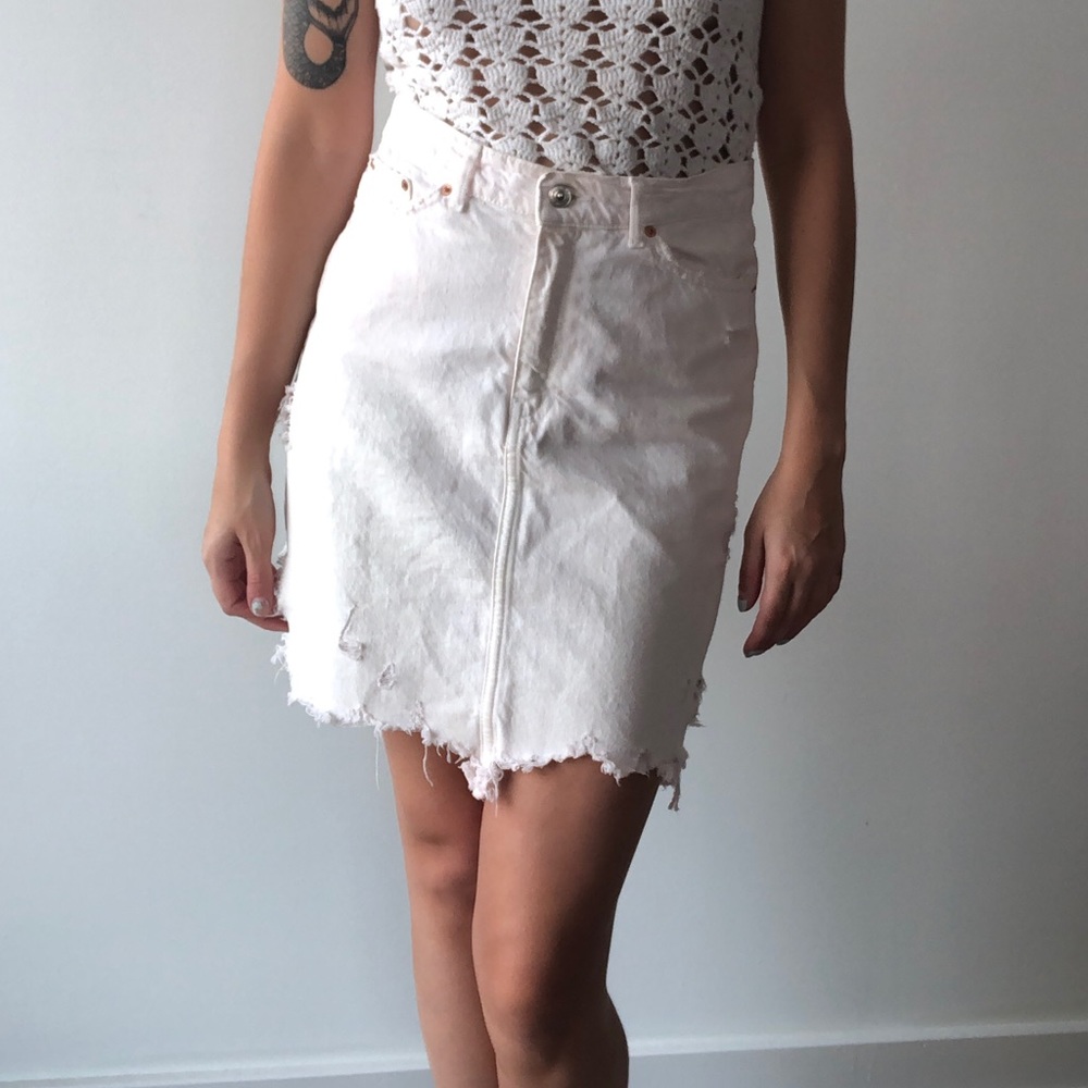 Zara Off-white Denim Mini Skirt